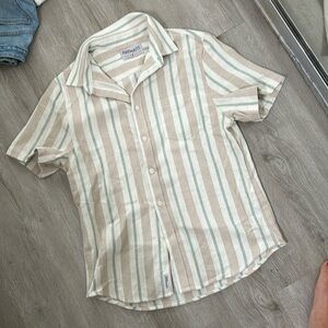 Original Paperbacks men’s button up shirt